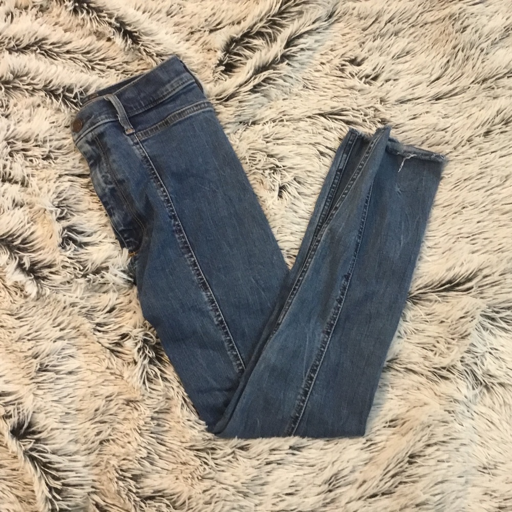 Abercrombie & Fitch Skinny High-Rise Jeans